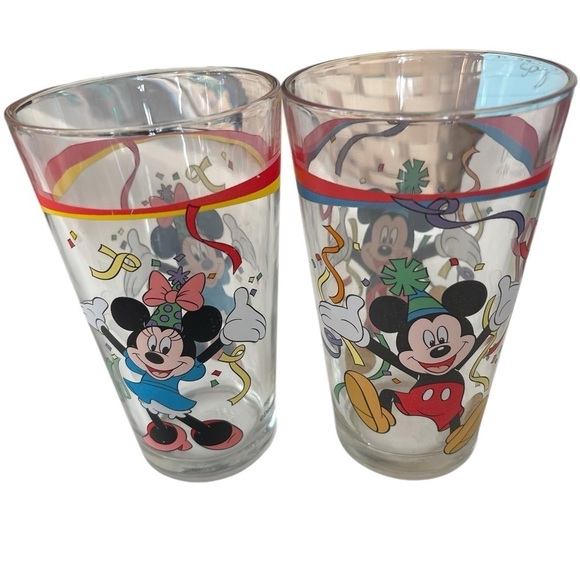 Disney Minnie and Mickey set of two Glasses 6 inch Marked Gibson Tumblers  8 oz - Picture 1 of 5
